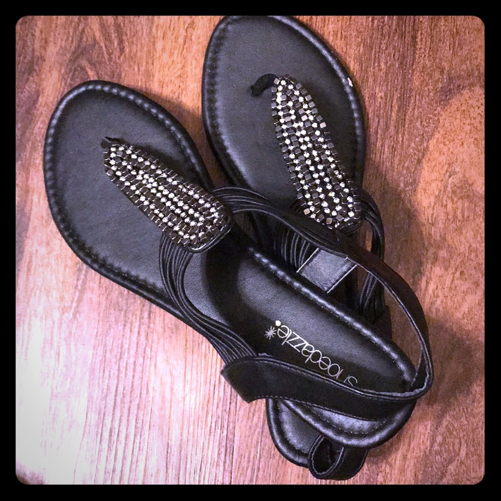 Shoedazzle Sandals